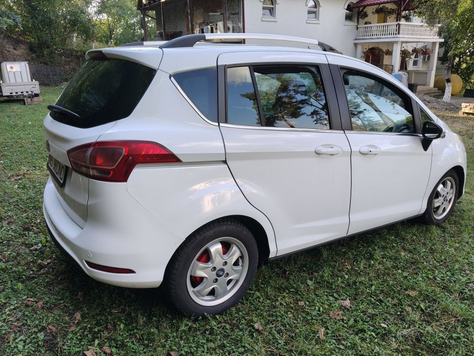 Ford B-Max 125 C P TITANIUM