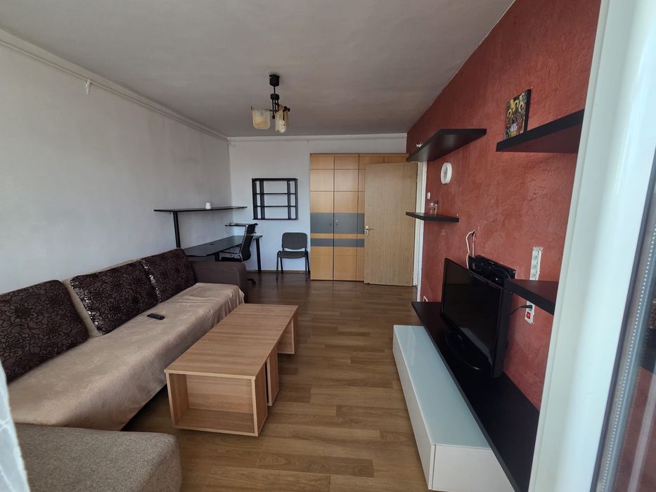 Închiriez ap 3 camere zona D-na Ghica/Facultatea de Construcții