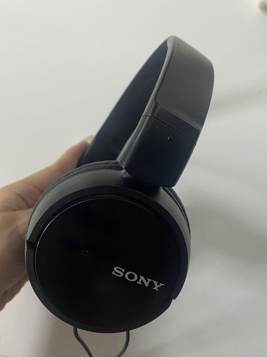 проводные наушники SONY