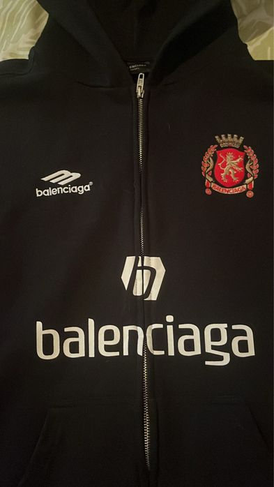 Balenciaga zip up - горница