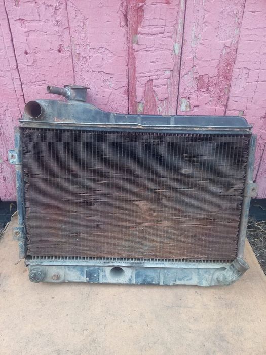 Продам радиатор на жигули