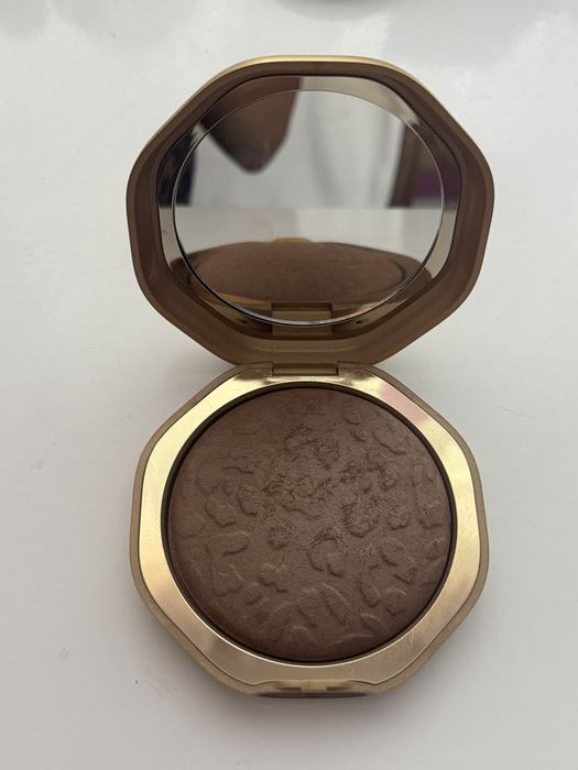 Бронзираща пудра Just Cavalli x Kiko Milano