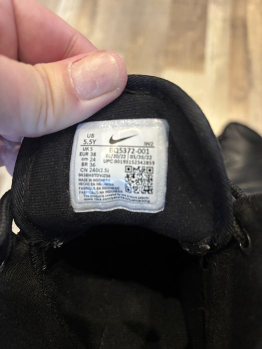 Зимни боти ном 38 обувани са три пъти