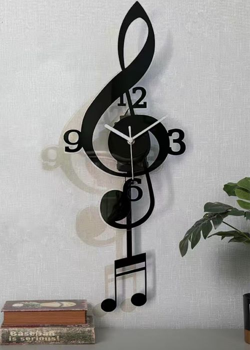 Часы настенные  разные кварцевые