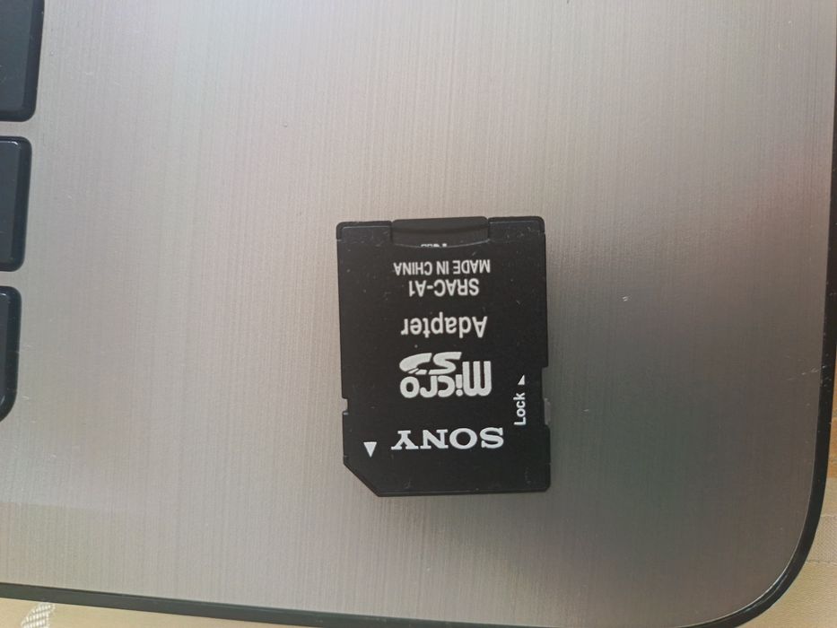 Laptop HP, Procesor Intel Pentium 1,6 GHZ, HARD DISC 1TB