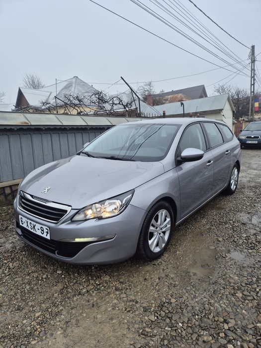 Peugeot 308 model 2015 mot 1.6 HDI 120cp Euro 6