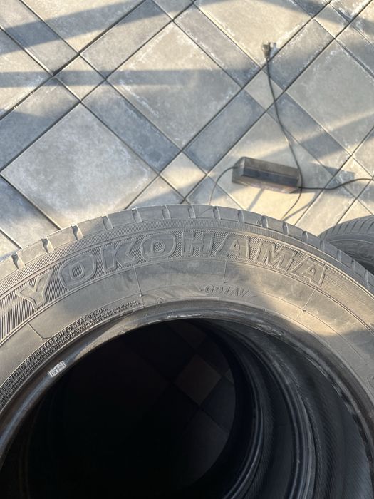 Продам резину летние 4 штуки б/у