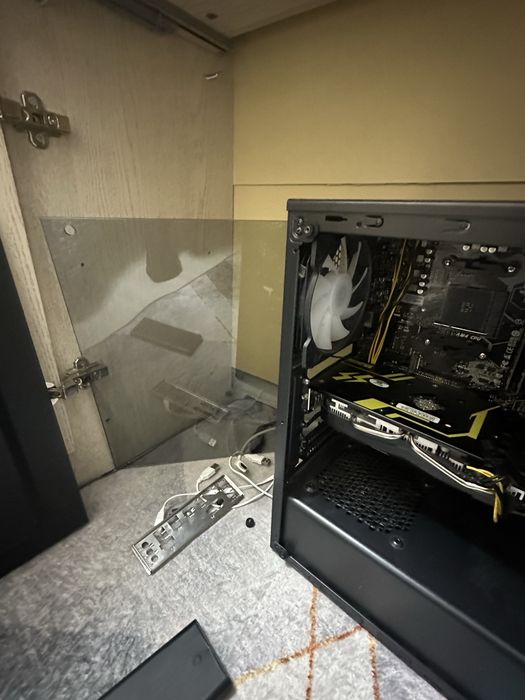 Продам игровой компьютер (без процессора и диска)