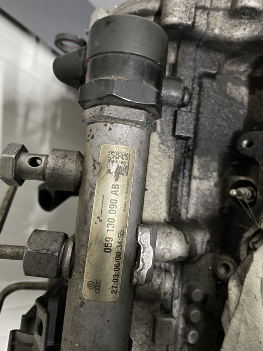 Rampa injectoare Audi A6 c6 BMK 3.0 v6 diesel a8 phaeton q7
