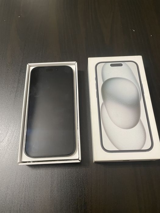 Iphone 15 black 128 gb + cablu date + husa