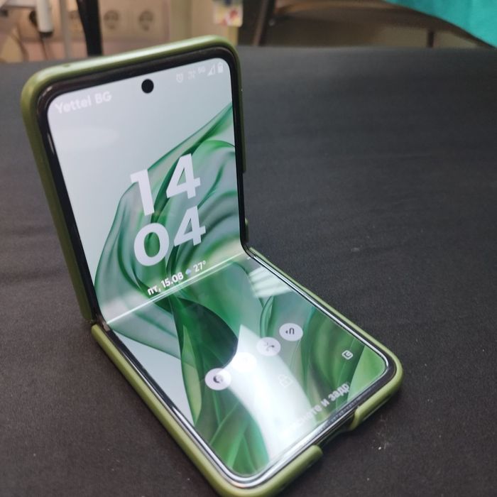 Продам телефон  Motorola razr 50 ultra