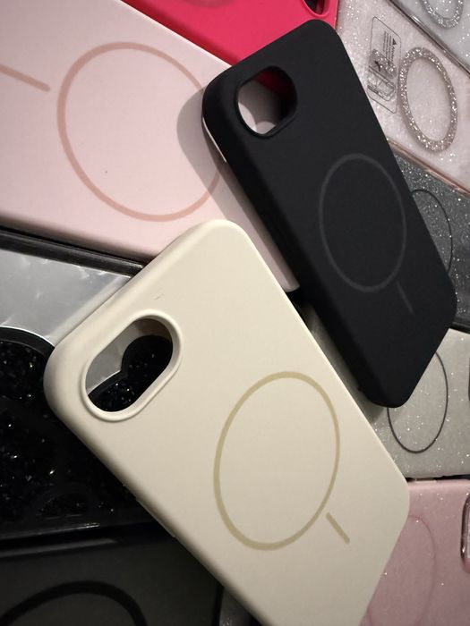 Промо!!! iPhone 16e луксозни гърбове