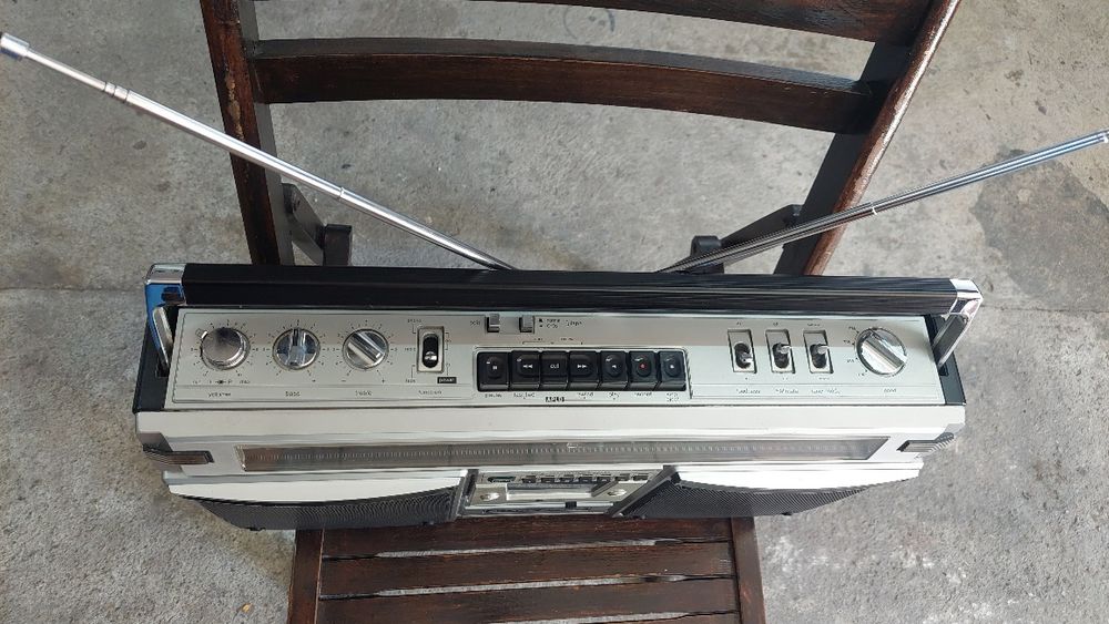 Sharp  GF  8585  Много добро състояние.