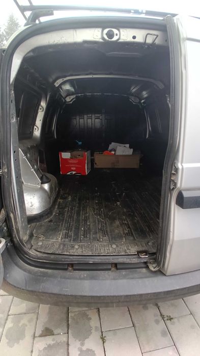 Logan MCV de inchiriat_de vanzare