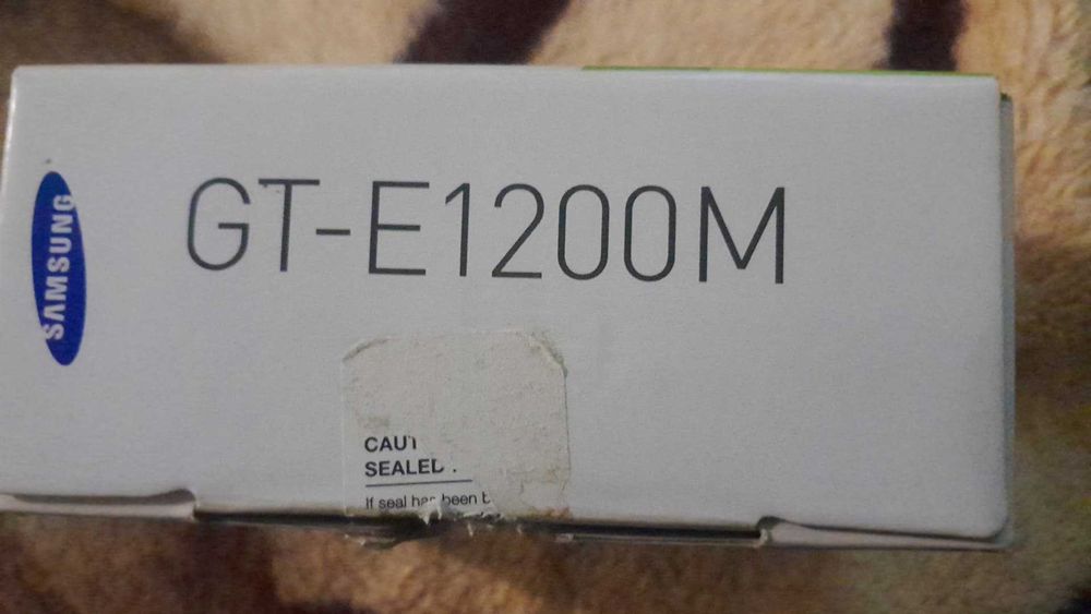 Samsung Gt-E1200M