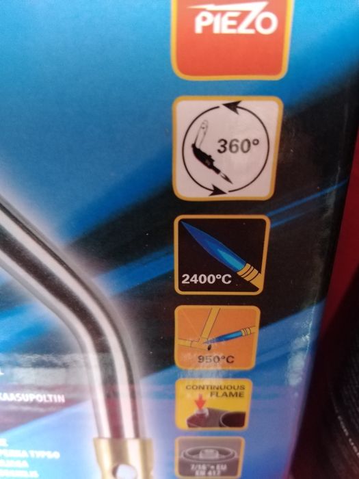 Качествена горелка пиезо запалване комплект с зареждащата се бутилка.