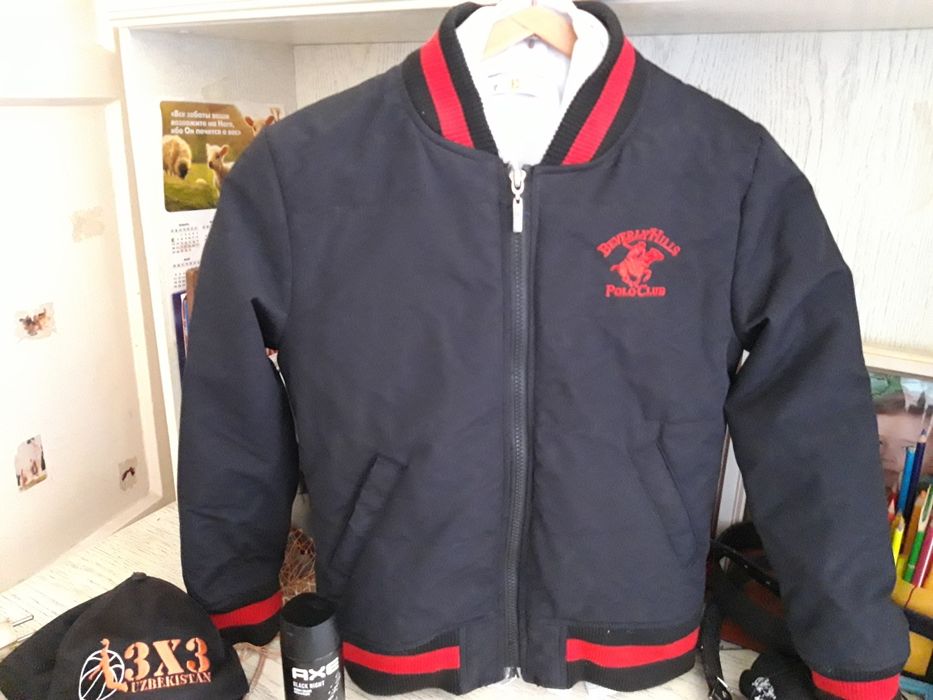 Куртка на мальчика демисезонная, осень-весна. На 8-10 лет