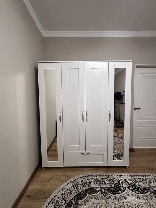 Спальный гарнитур с матрасом