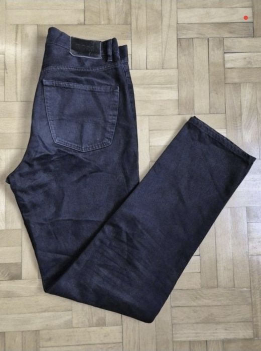 Blugi Hugo Boss, Bărbați, Model Montana, W32 L34, Made in Italy