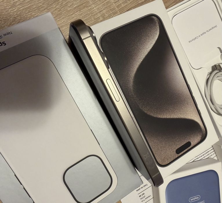 iPhone 15 Pro Natural Titanium 128GB