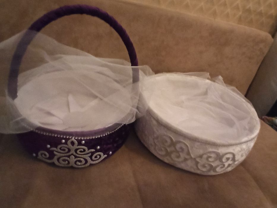 Фаберлик коржын,  калта тойбастар