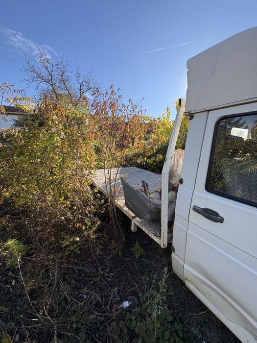 Ивеко камион с Двоина гима