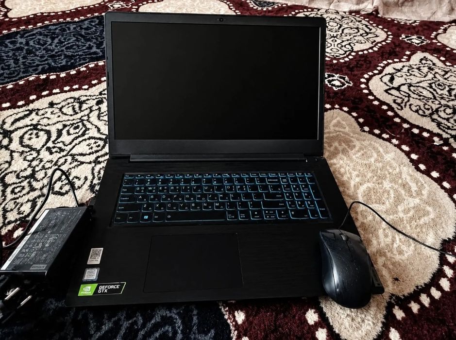 Noutbuk  Intel Core i7