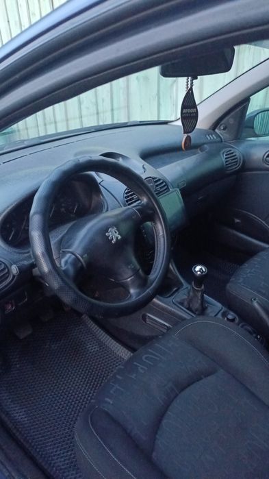 Продам пижо 206 ..