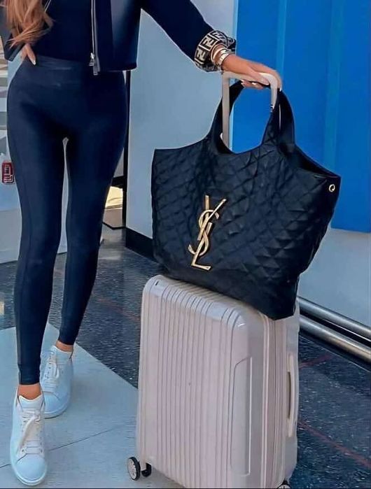 Valentino,Yves saınt Laurent,chanel,