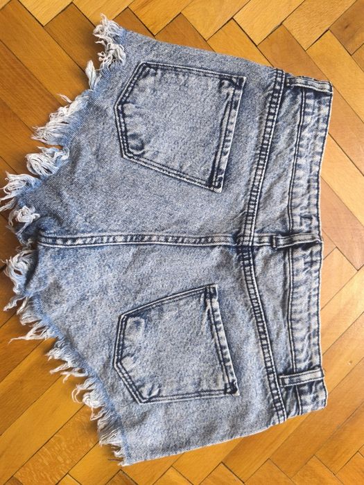 Дамски къси панталони