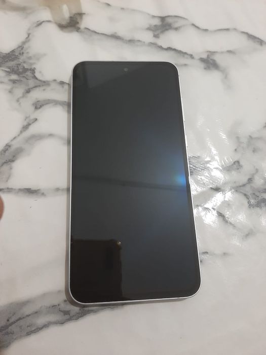 Обменяю, Samsung A55 5G 8/256 на IPhone