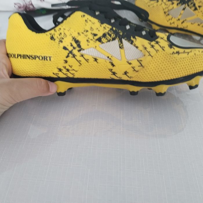 Продаю бутсы буушные 36размер