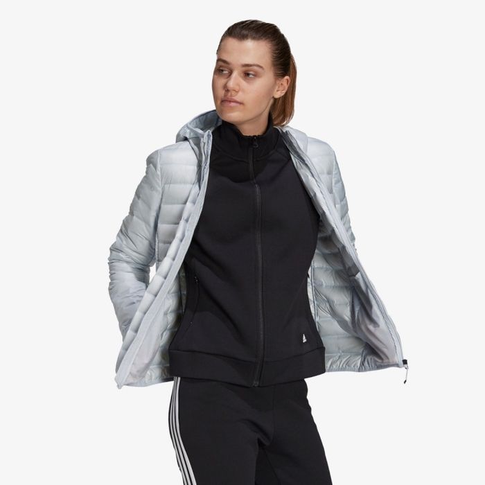 adidas Яке W Varilite Ho J