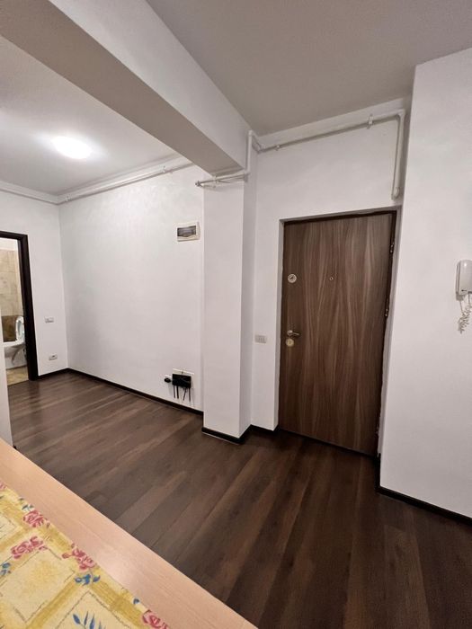 Garsonieră tip Studio Militari Residence acces loc de parcare