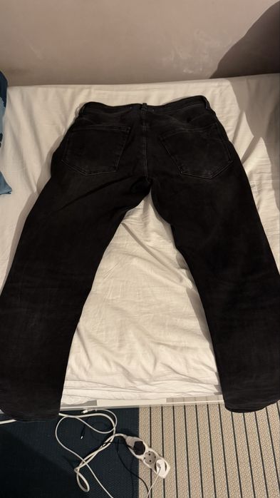 Blugi Zara negri