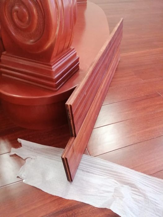 Продаётся массивная доска  "КРАСНОЕ ДЕРЕВО"