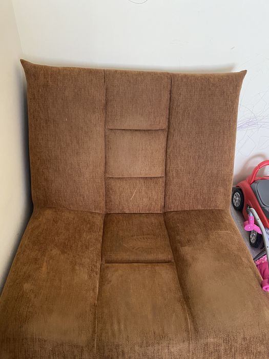 Продам диван и два кресла