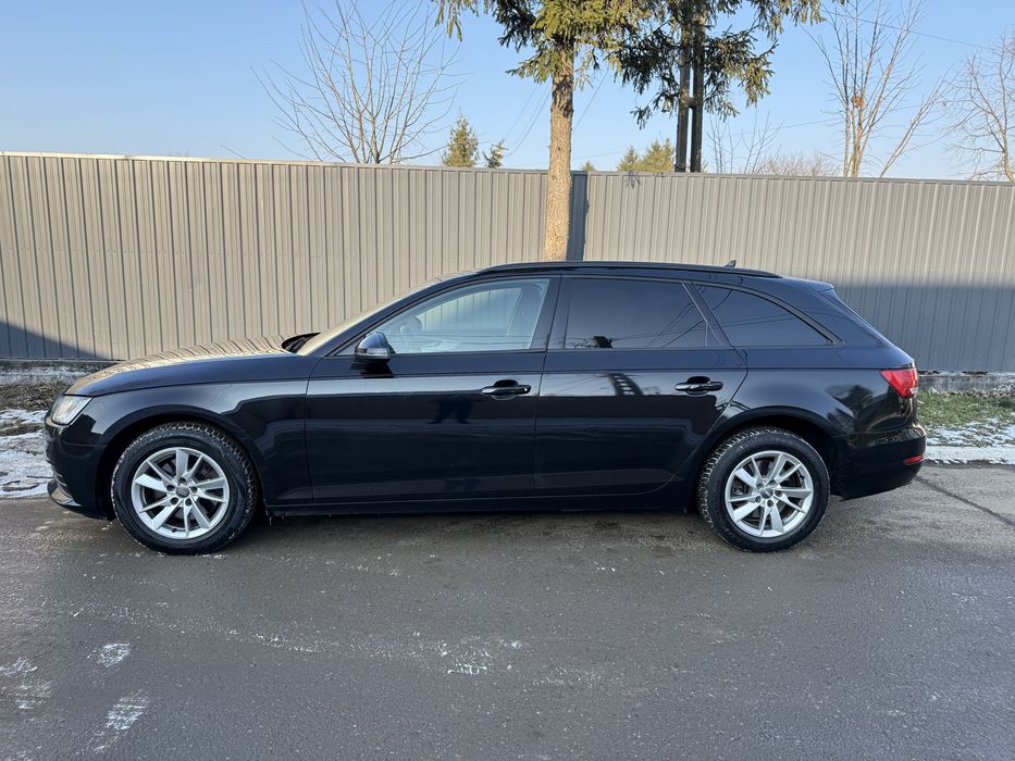 Audi A4 B9 2.0TDI // 2017 EURO 6 //  PreSense Xenon LED Navi