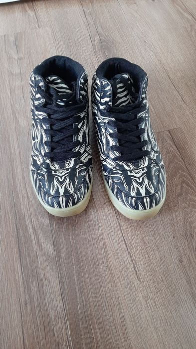 Кроссовки Скечерс