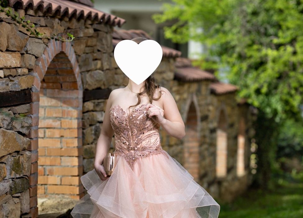 Абитюренска рокля