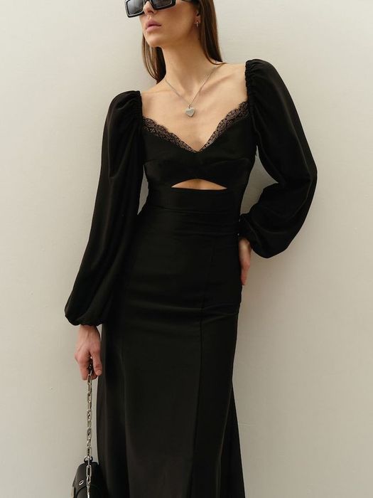 Платье бренда Lichi