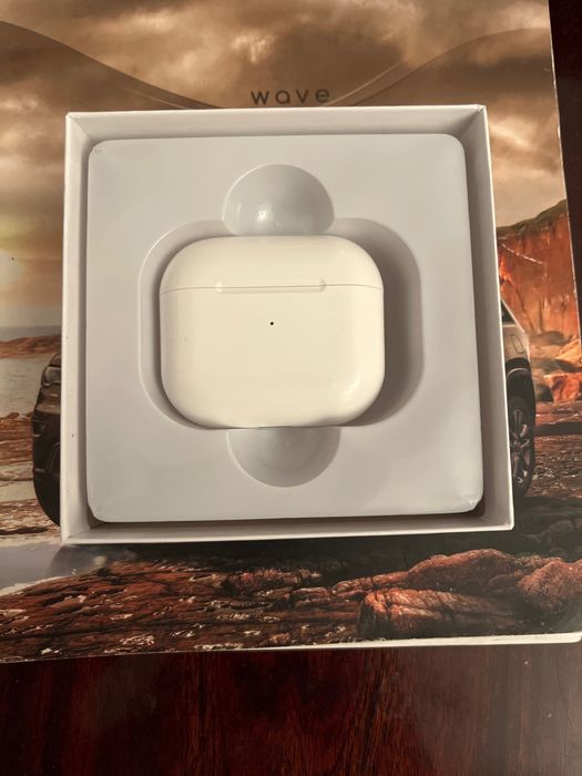 AirPods 3 Наушник