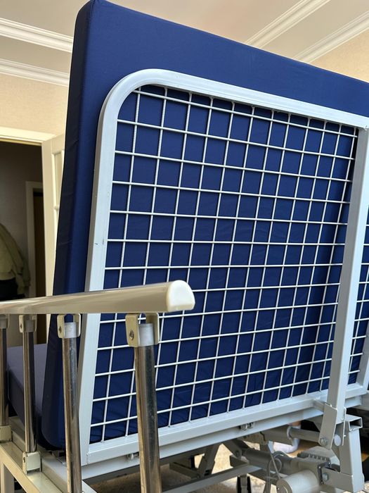 Продам медицинскую кровать