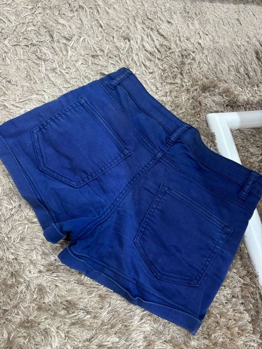 Дамски къси панталонки H&M