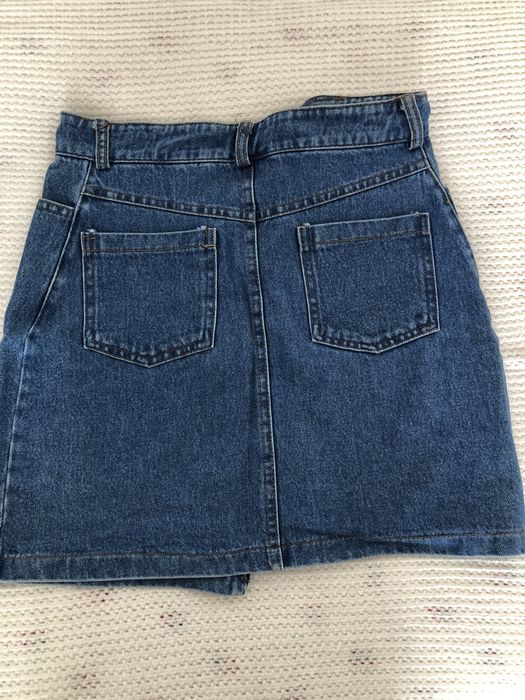 Къса дамска пола