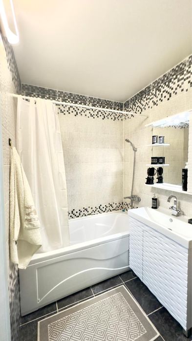 Сдается квартира посуточно!