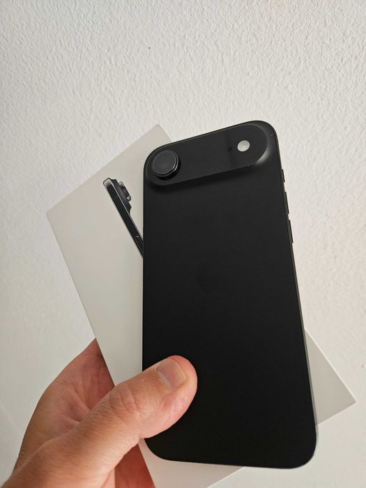 iPhone 17Air 256 gb neverlock 11 cicluri la cutie.