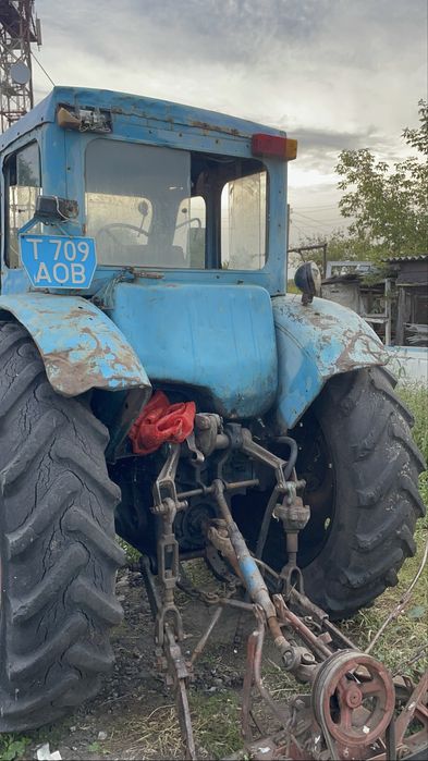 Продам трактор мтз