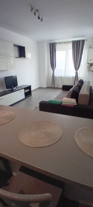 Inchiriez apartament 2 camere+ terasa 38mp+parcare proprietate-Varteju,Magurele