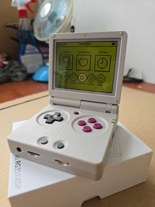 Гейминг Конзола ANBERNIC RG35XXSP (Clamshell)